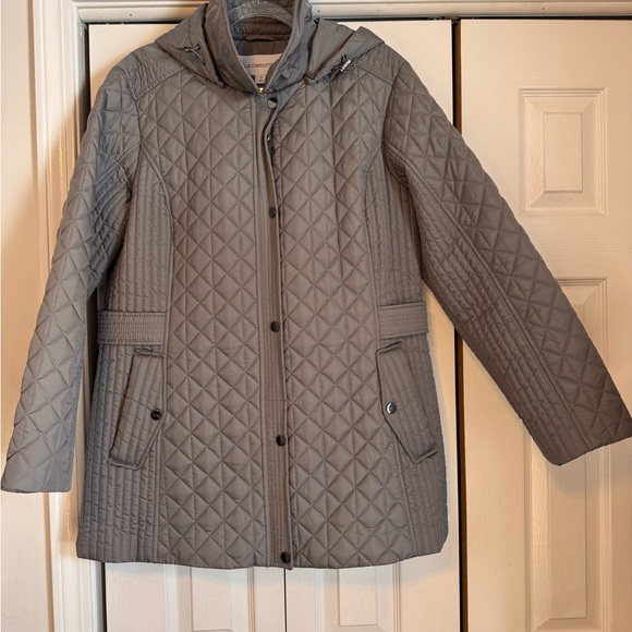 Liz Claiborne Quilted Puffer Jacket in Light Gray, Size XL, Zipper, Button, Hood - Picture 2 of 16